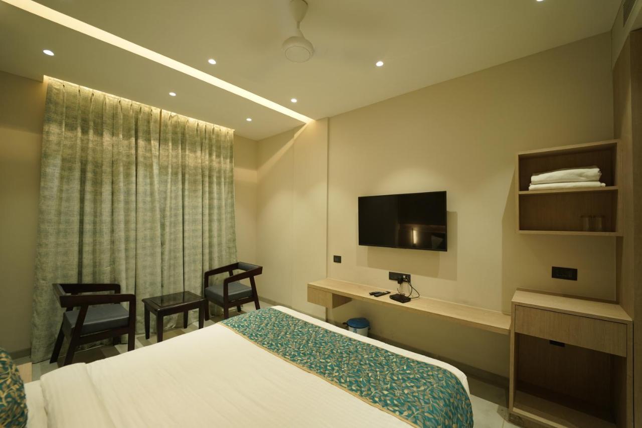 Hotel Laksh Rāipur المظهر الخارجي الصورة