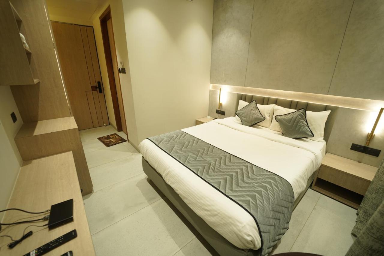 Hotel Laksh Rāipur المظهر الخارجي الصورة